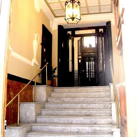 Ave Bed & Breakfast 5*