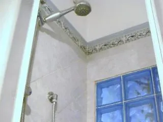 Nocleg ze śniadaniem Ave 5*