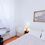 Bed & Breakfast Ave