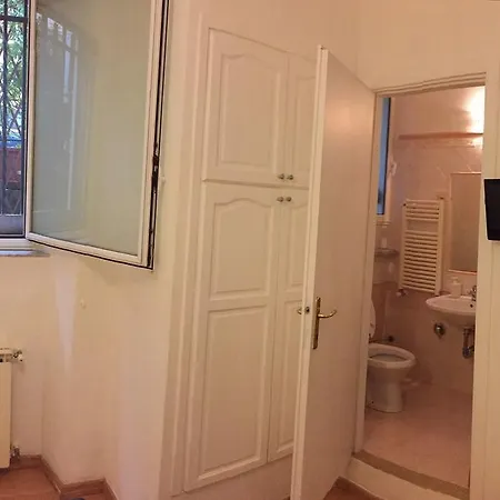Ave Panzió